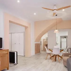 Apartamento Loft Con Encanto En El Corazon Historico De Peralada, Peralada (Perelada)