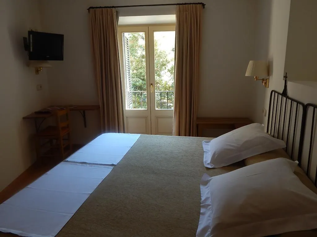 **  Hotel de La Font Peralada  España